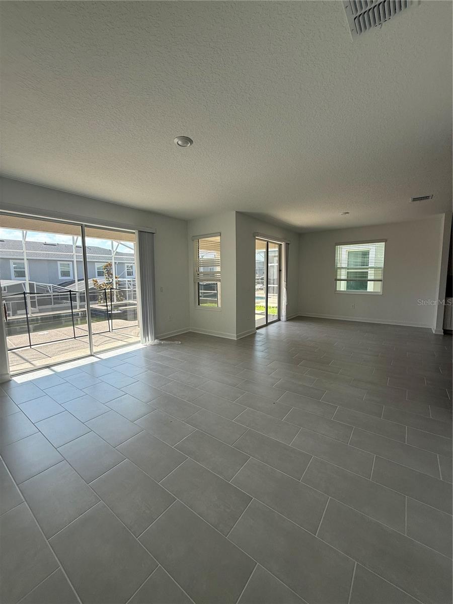 1123 KINGSBARN STREET, Davenport, FL 33896
