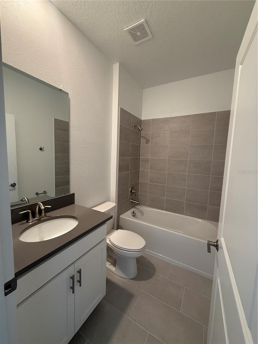 1123 KINGSBARN STREET, Davenport, FL 33896