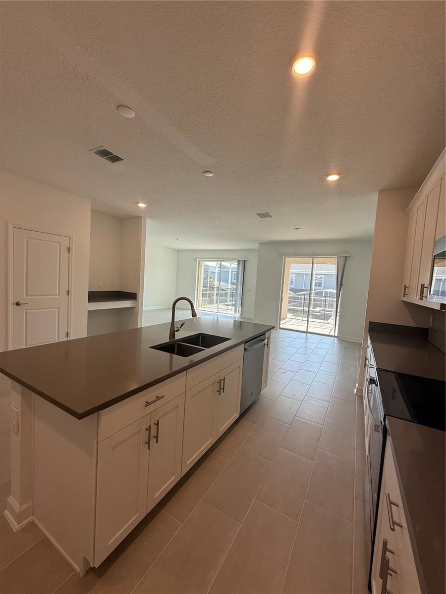 1123 KINGSBARN STREET, Davenport, FL 33896