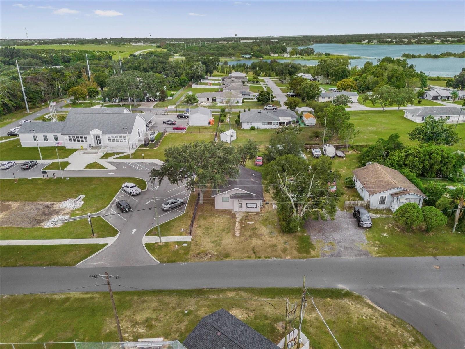 122 W SMITH AVENUE, Haines City, FL 33844
