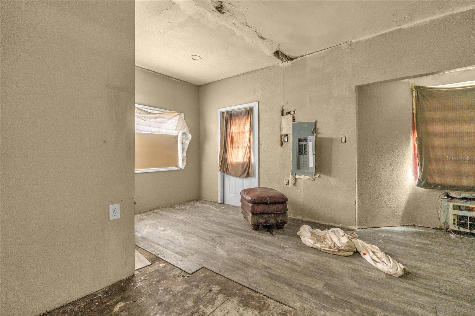 122 W SMITH AVENUE, Haines City, FL 33844 122 W SMITH AVENUE, Haines City, FL 33844