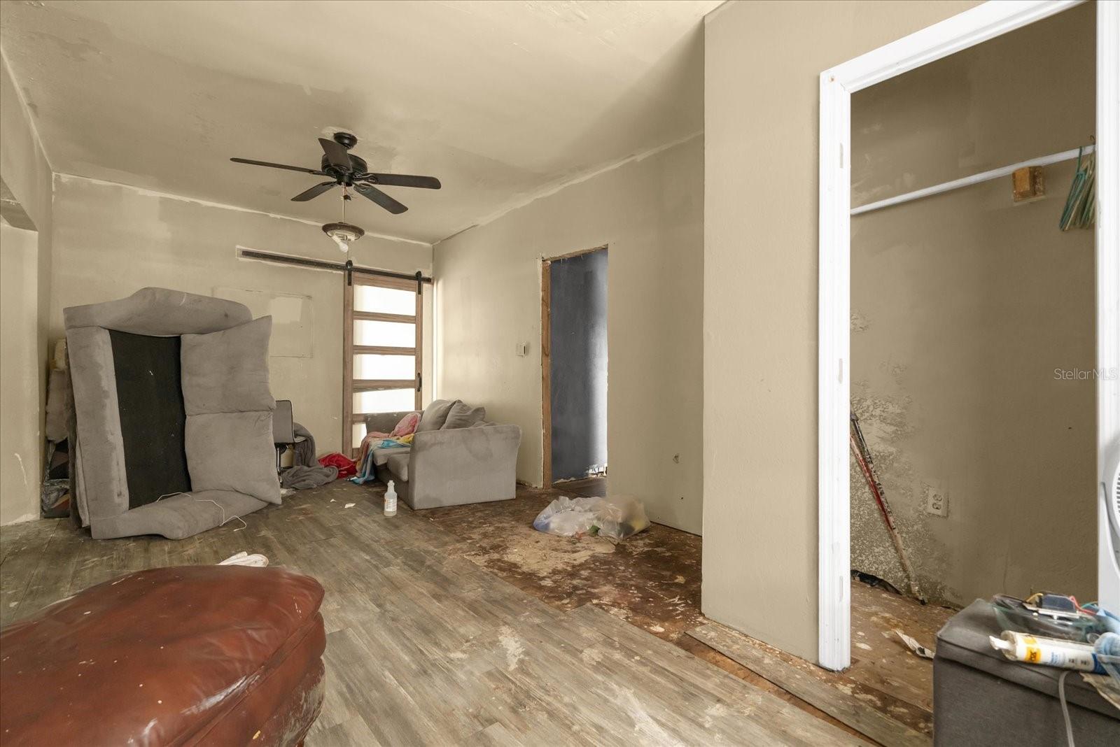 122 W SMITH AVENUE, Haines City, FL 33844 122 W SMITH AVENUE, Haines City, FL 33844