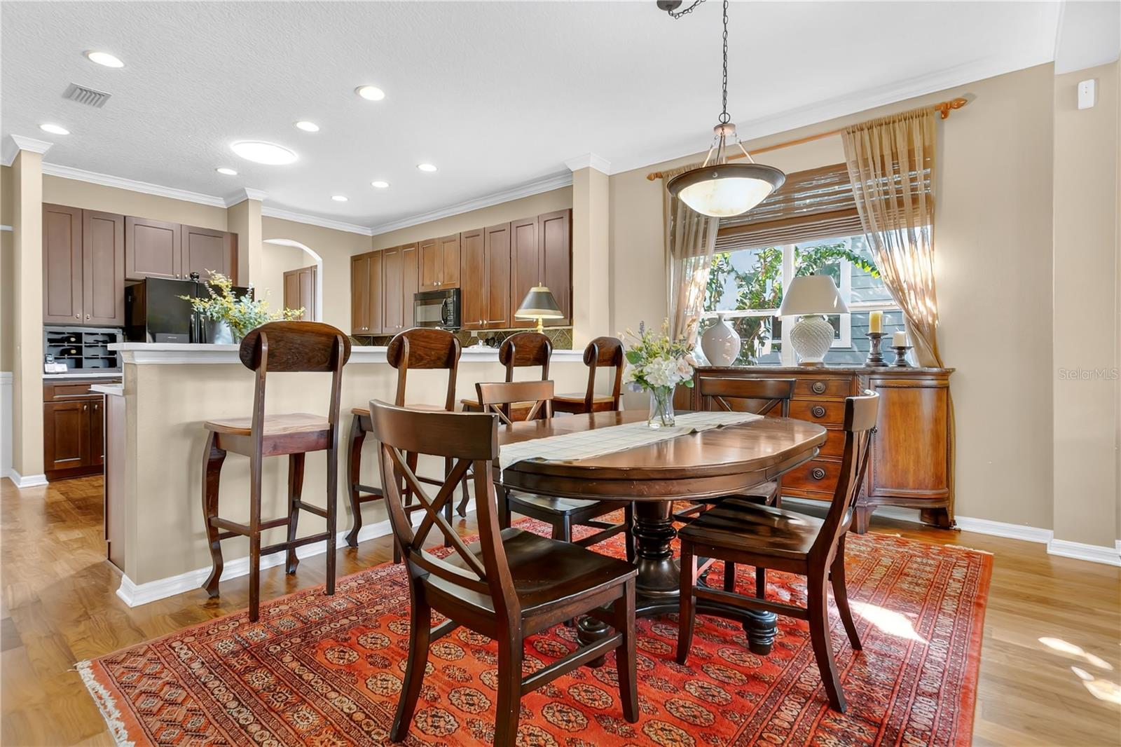 6712 THORNHILL CIRCLE, Windermere, FL 34786