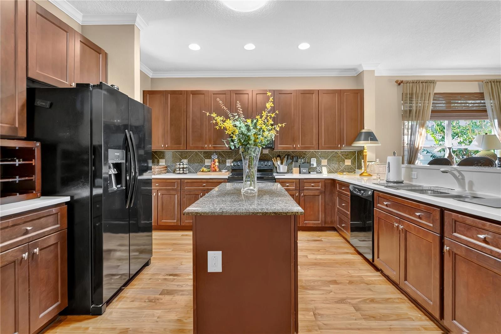 6712 THORNHILL CIRCLE, Windermere, FL 34786