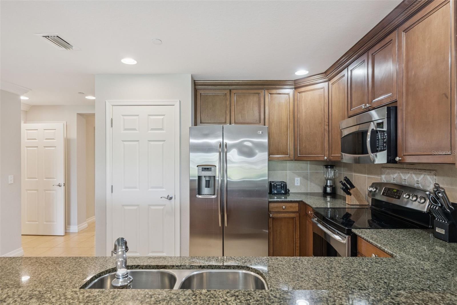 1100 SUNSET VIEW CIRCLE, #102, Reunion, FL 34747