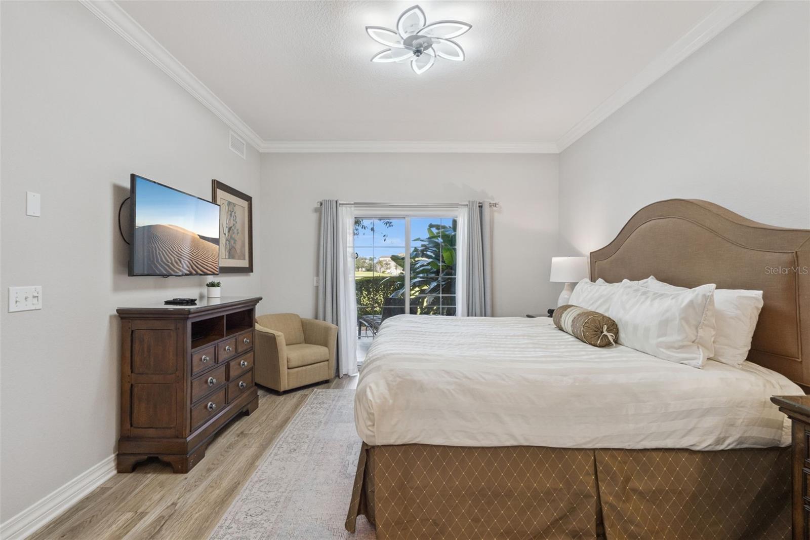 1100 SUNSET VIEW CIRCLE, #102, Reunion, FL 34747