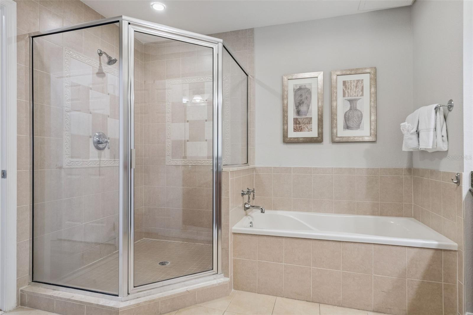 1100 SUNSET VIEW CIRCLE, #102, Reunion, FL 34747