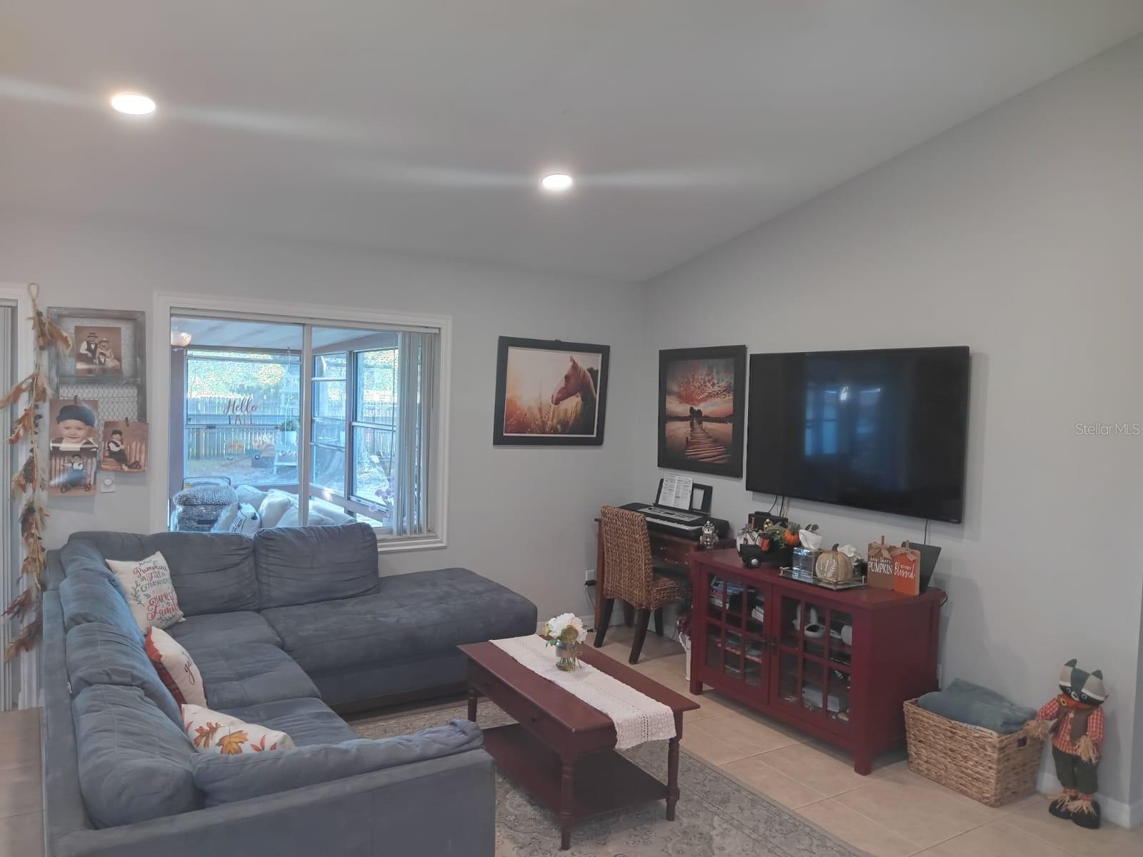 10700 GARDENWOOD ROAD, Orlando, FL 32837 10700 GARDENWOOD ROAD, Orlando, FL 32837