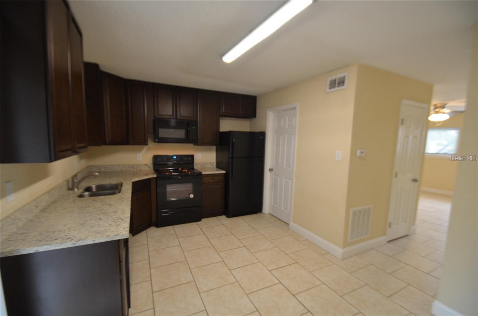 1835 WARRINGWOOD DRIVE, #GE, Orlando, FL 32839