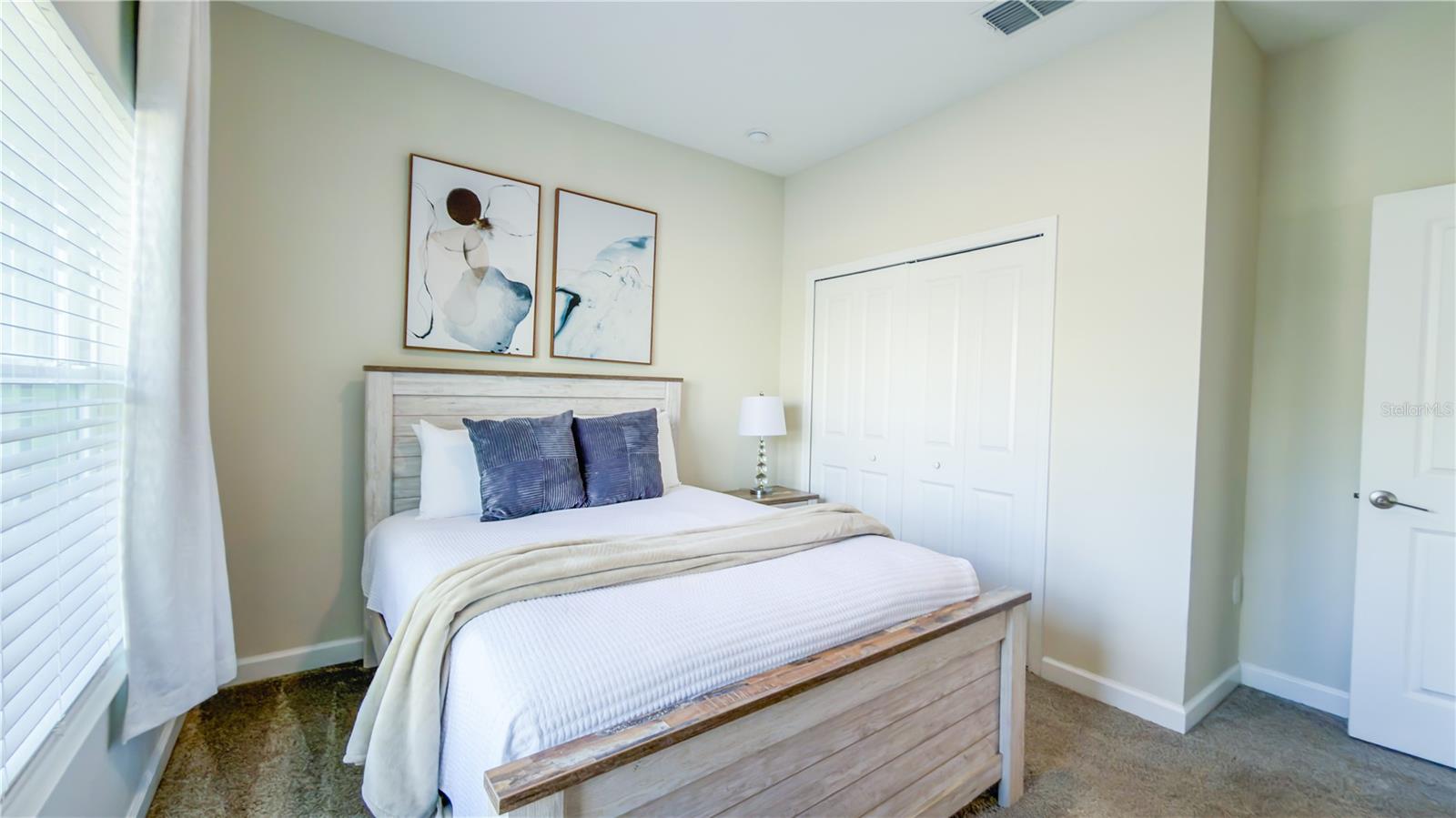 444 OCEAN COURSE AVENUE, Davenport, FL 33896