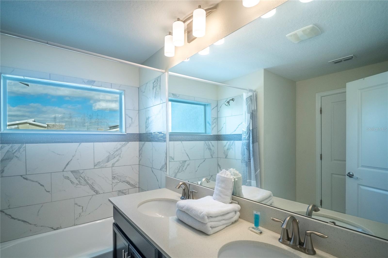 436 OCEAN COURSE AVENUE, Davenport, FL 33896