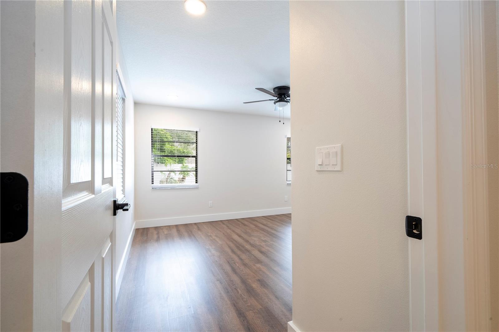 1124 MUNSTER STREET, Orlando, FL 32803