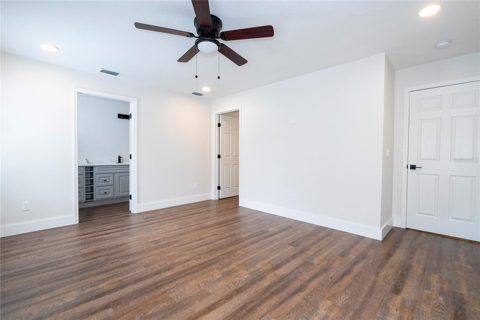 1124 MUNSTER STREET, Orlando, FL 32803