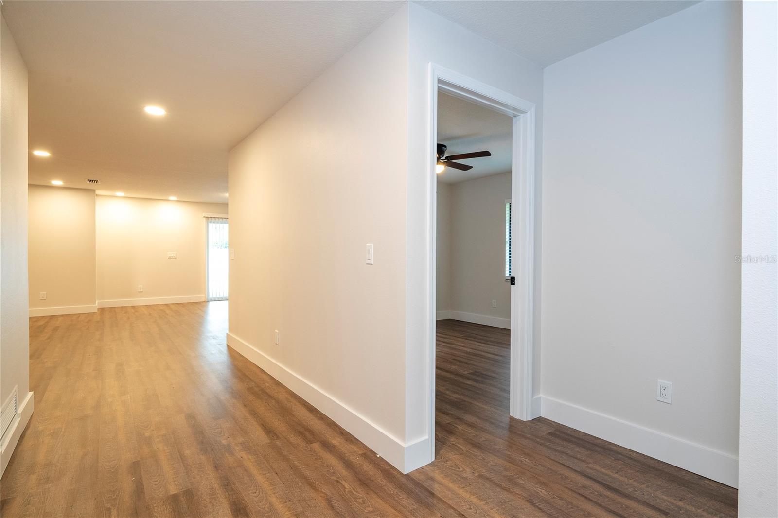 1124 MUNSTER STREET, Orlando, FL 32803