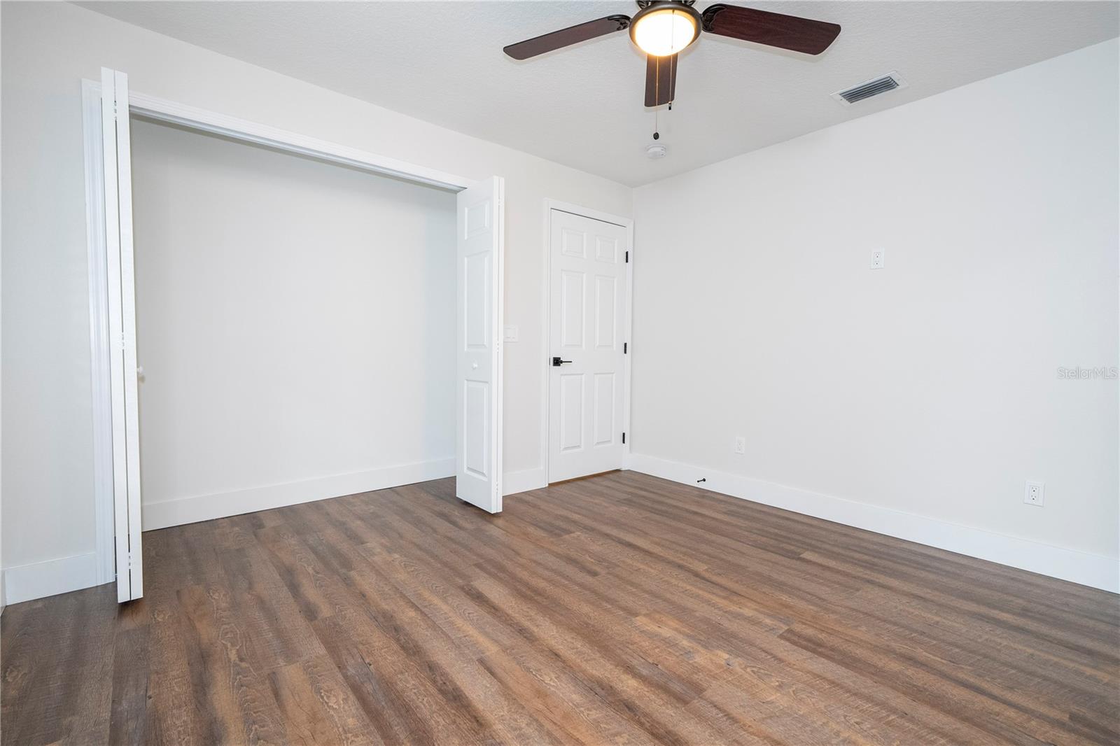 1124 MUNSTER STREET, Orlando, FL 32803