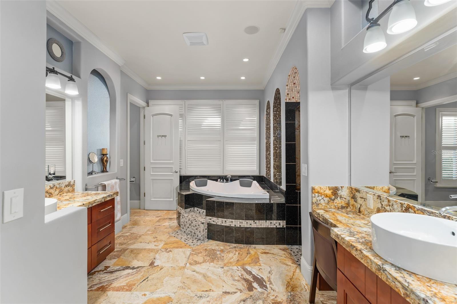 9575 WESTOVER ROBERTS ROAD, Windermere, FL 34786
