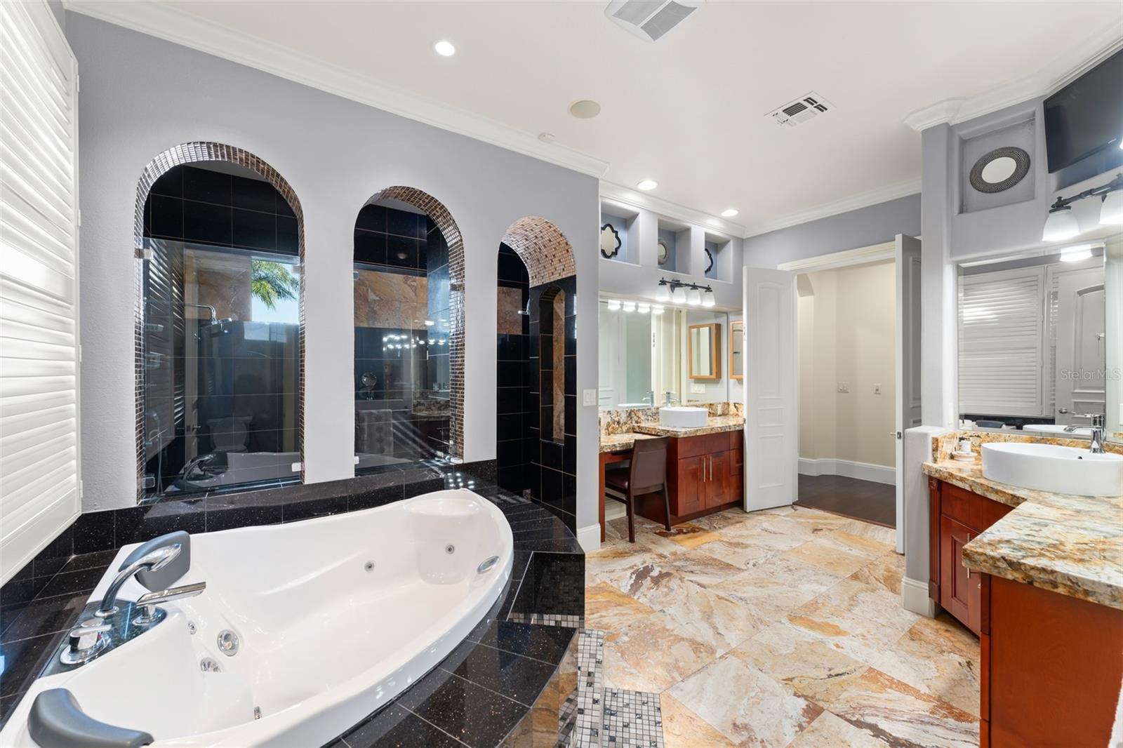 9575 WESTOVER ROBERTS ROAD, Windermere, FL 34786