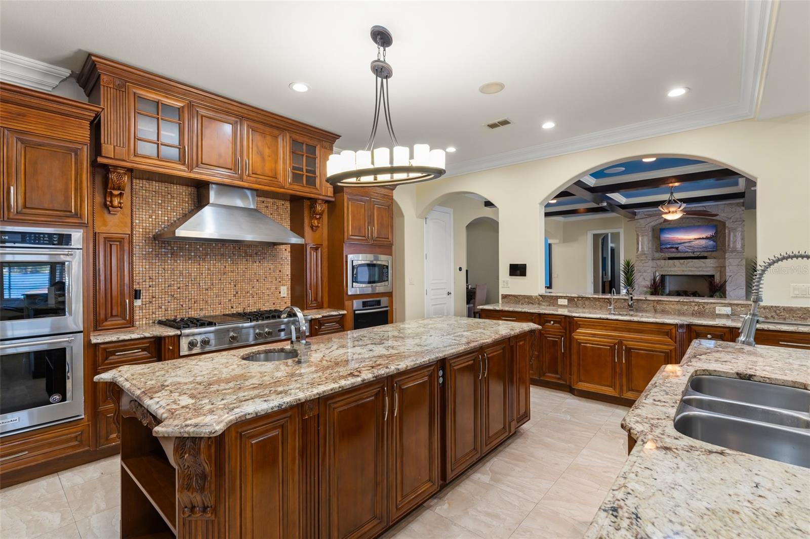 9575 WESTOVER ROBERTS ROAD, Windermere, FL 34786