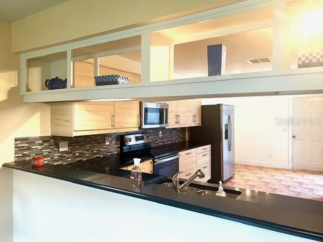 8214 AMBROSE COVE WAY, Orlando, FL 32819