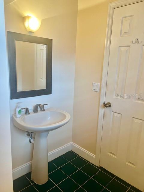 8214 AMBROSE COVE WAY, Orlando, FL 32819