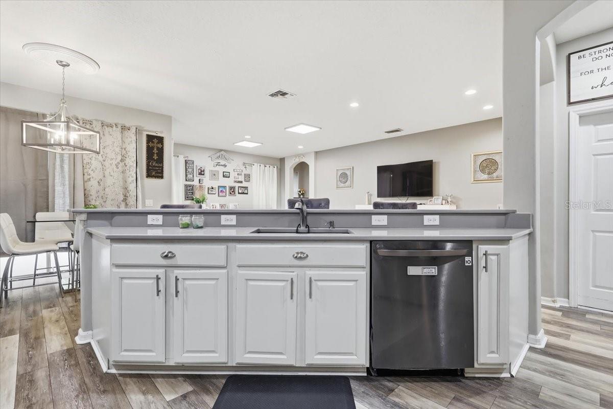 4415 BLUE MAJOR DRIVE, Windermere, FL 34786 4415 BLUE MAJOR DRIVE, Windermere, FL 34786