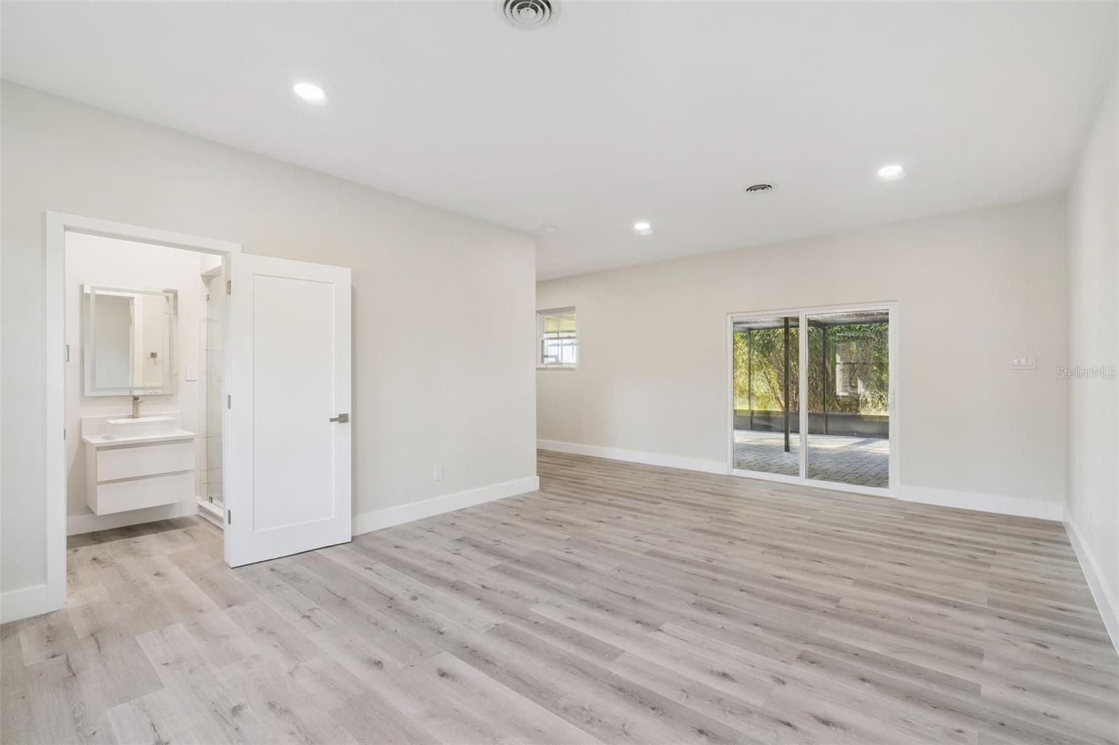 5526 PARKDALE DRIVE, Orlando, FL 32839