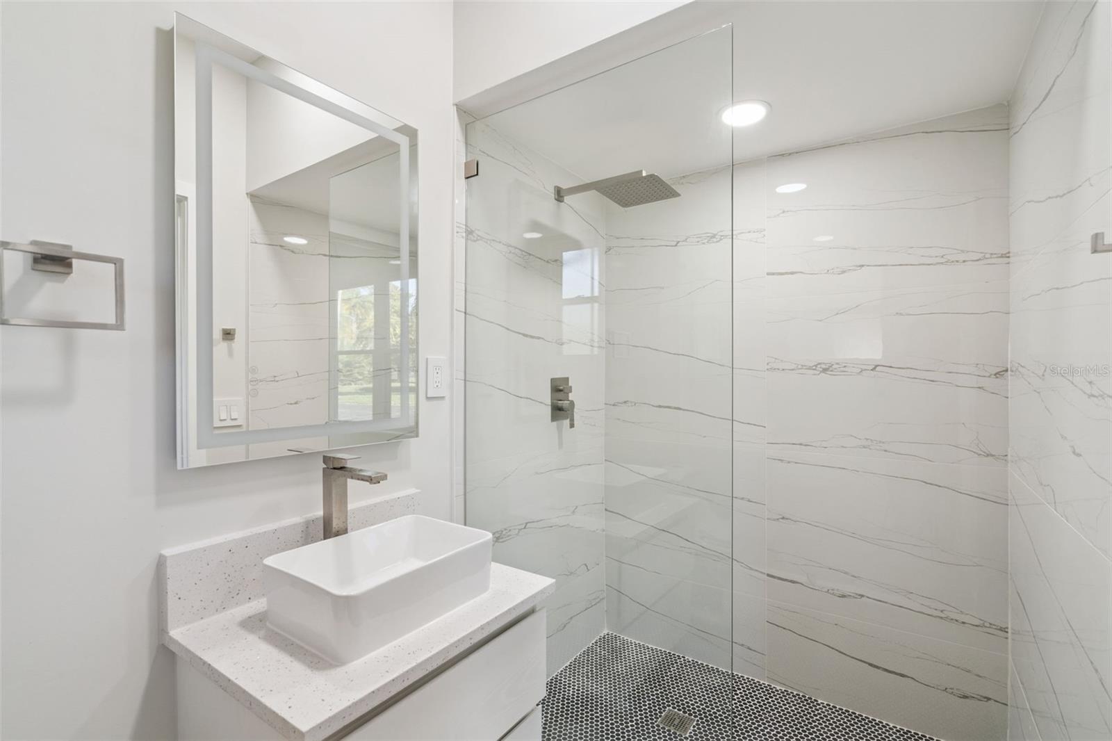 5526 PARKDALE DRIVE, Orlando, FL 32839