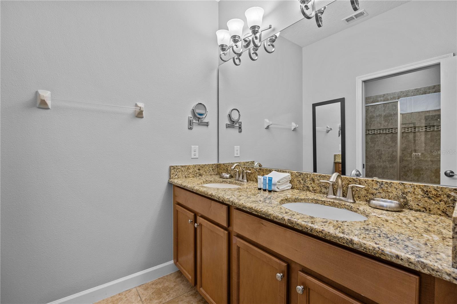 9117 EL CARO LANE, Davenport, FL 33896
