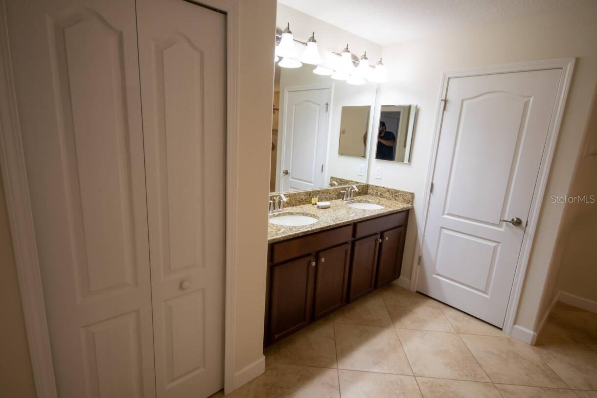 9162 WEDGE DRIVE, Davenport, FL 33896