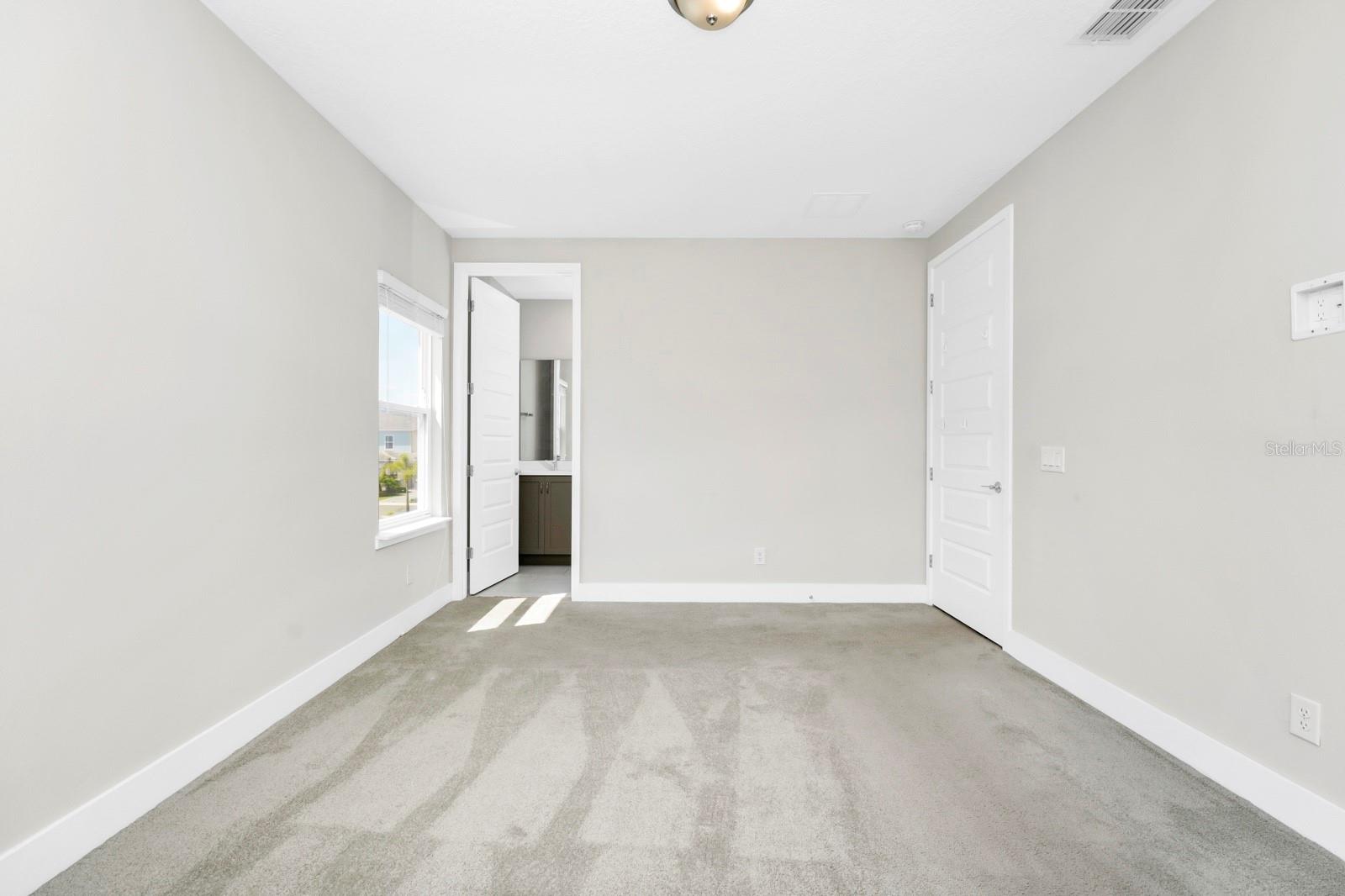 743 DRIVING RANGE COURT, Reunion, FL 34747