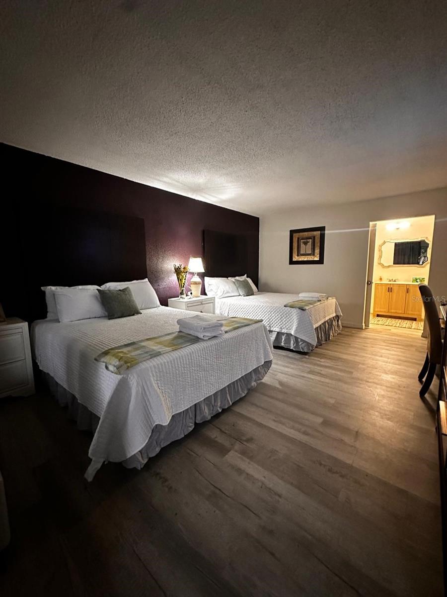 2050 E IRLO BRONSON MEMORIAL HIGHWAY, #108, Kissimmee, FL 34744