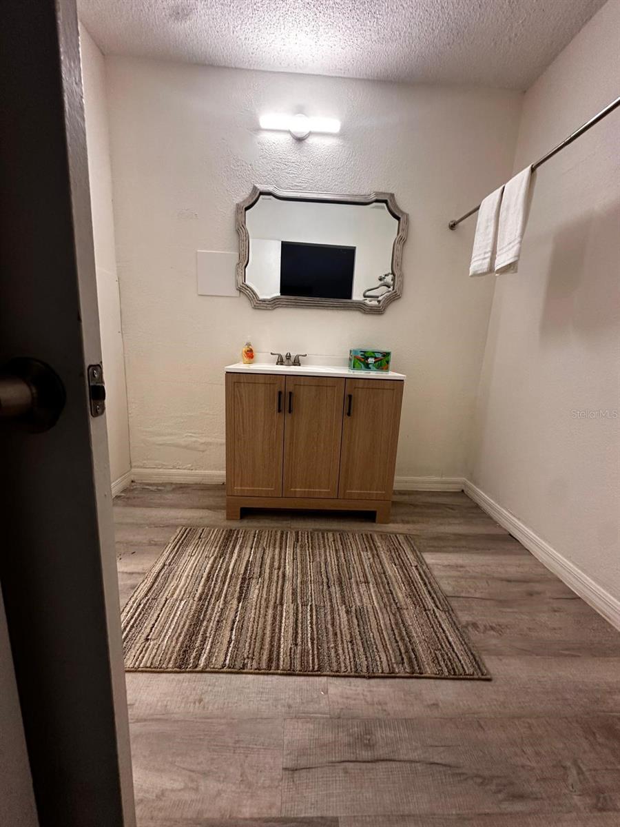 2050 E IRLO BRONSON MEMORIAL HIGHWAY, #108, Kissimmee, FL 34744