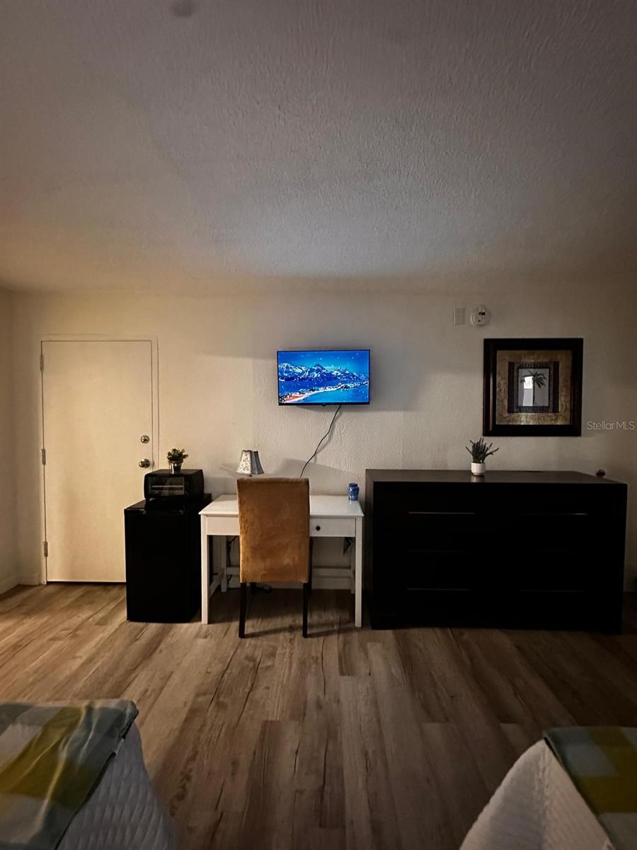 2050 E IRLO BRONSON MEMORIAL HIGHWAY, #108, Kissimmee, FL 34744