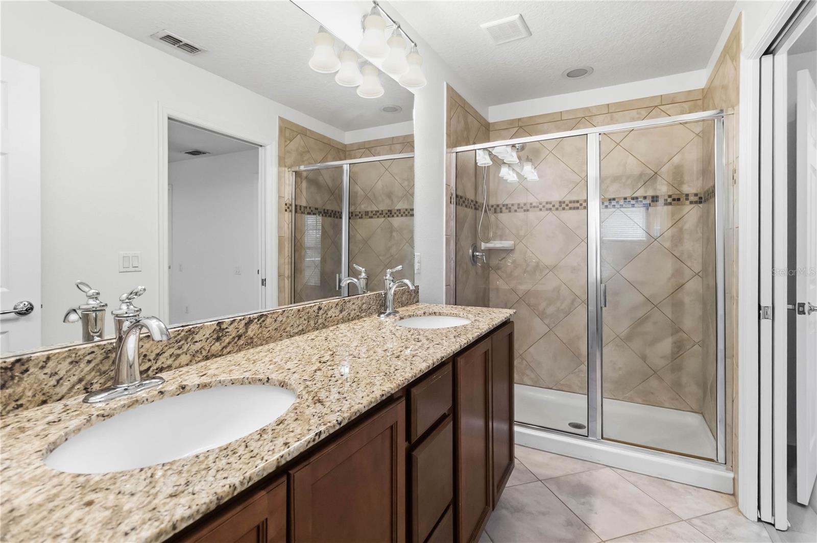 8681 LOWER VILLAGEWALK CIRCLE, Orlando, FL 32827