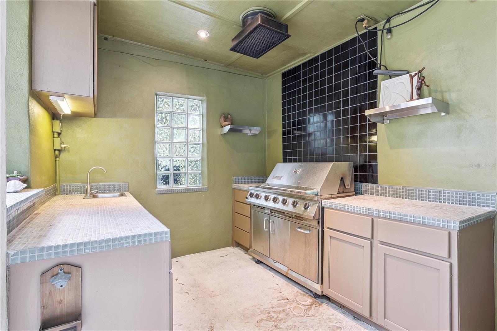 9642 BEAR LAKE ROAD, Apopka, FL 32703