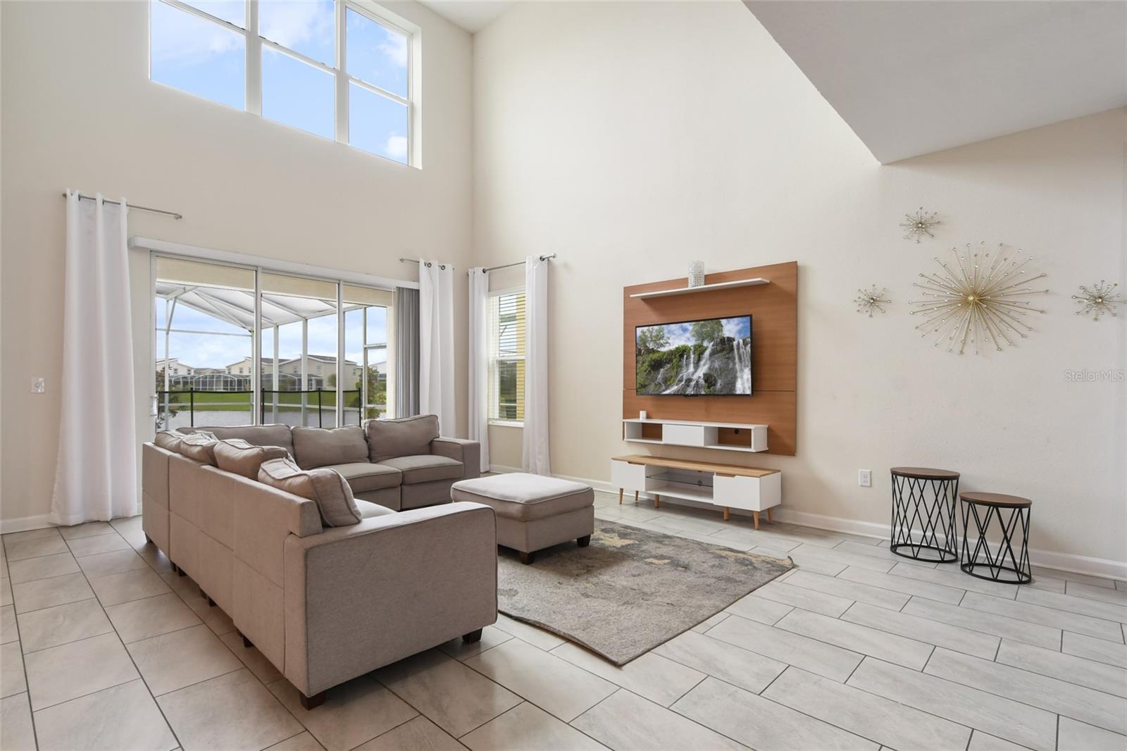 8942 CABOT CLIFFS DRIVE, Davenport, FL 33896