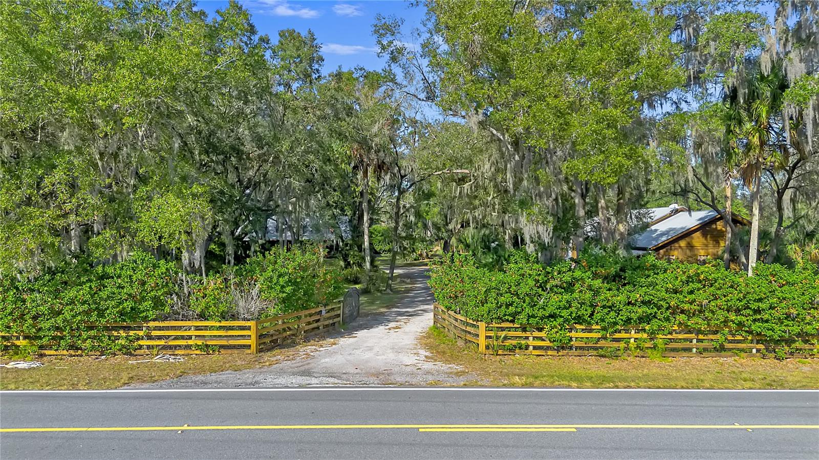 27737 COUNTY ROAD 44A, Eustis, FL 32736