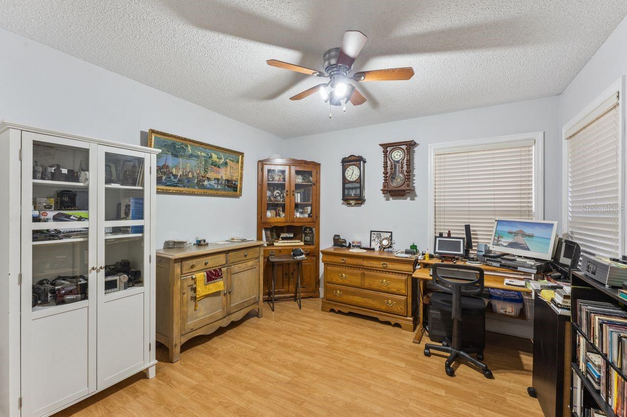 Second bedroom or office Second bedroom or office