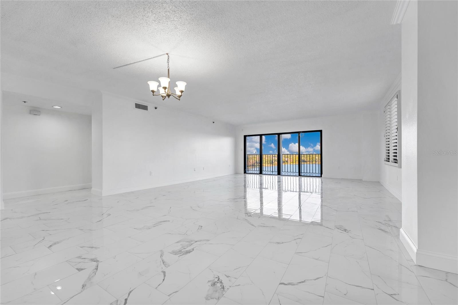7550 HINSON STREET, #10A, Orlando, FL 32819