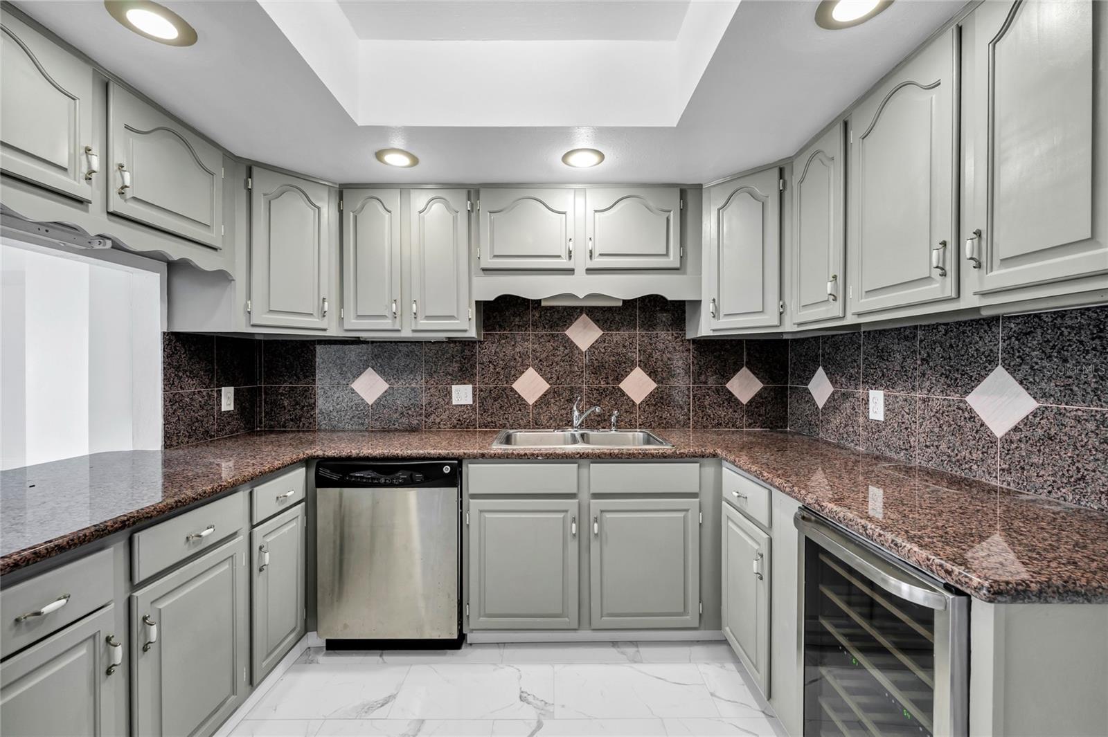 7550 HINSON STREET, #10A, Orlando, FL 32819