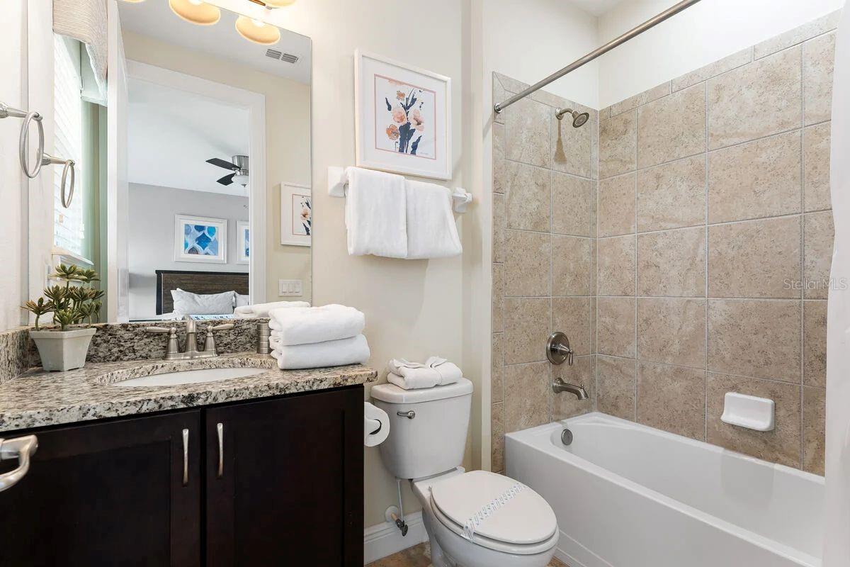 Sub-primary Bath