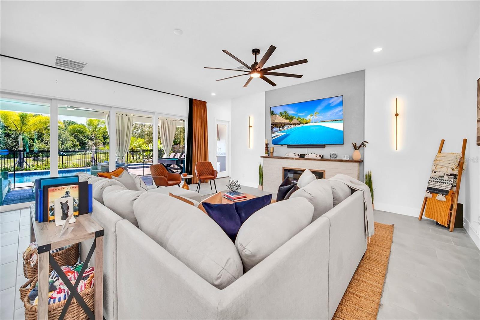 1213 RADIANT STREET, Reunion, FL 34747