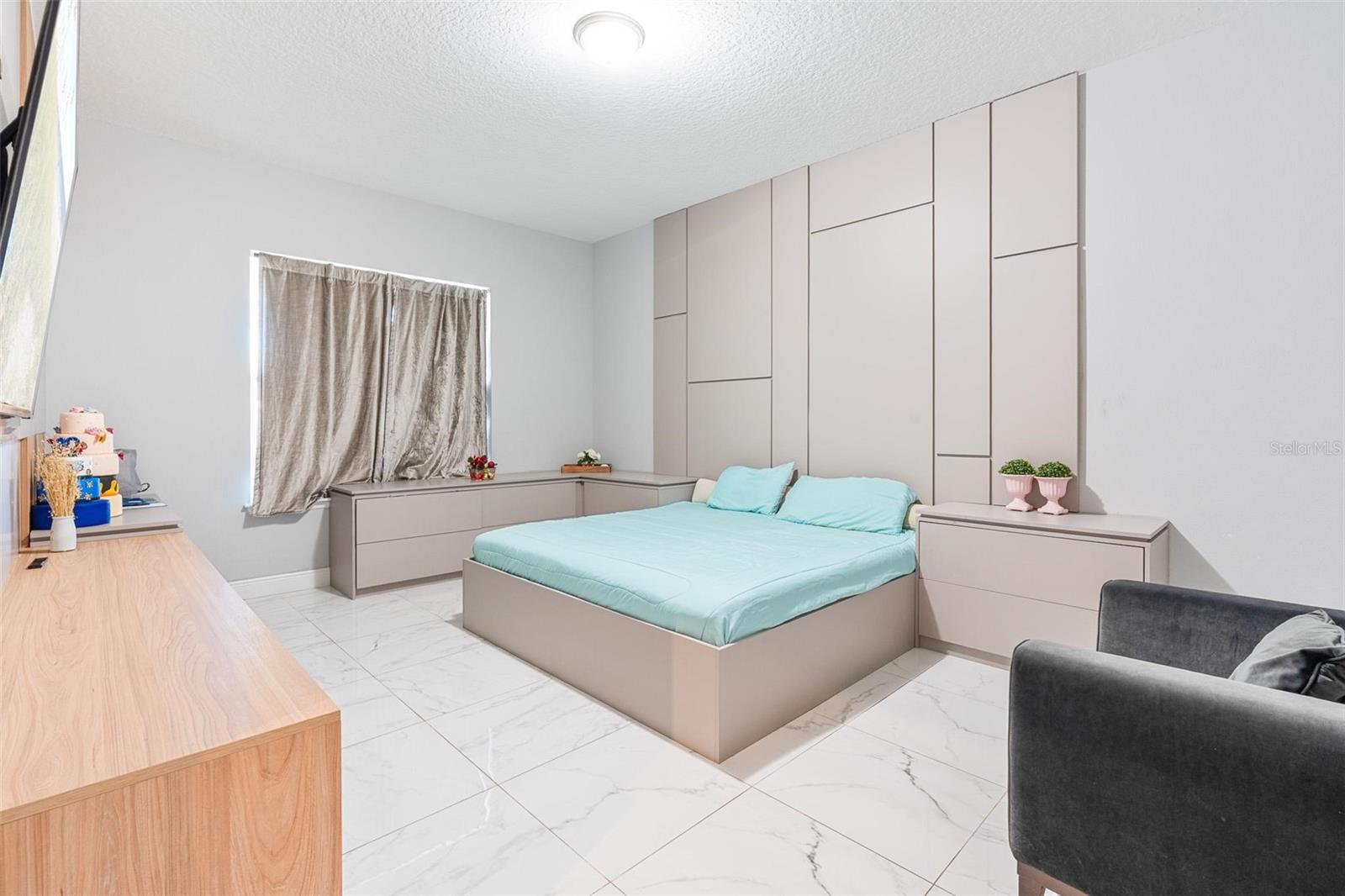 1st floor room