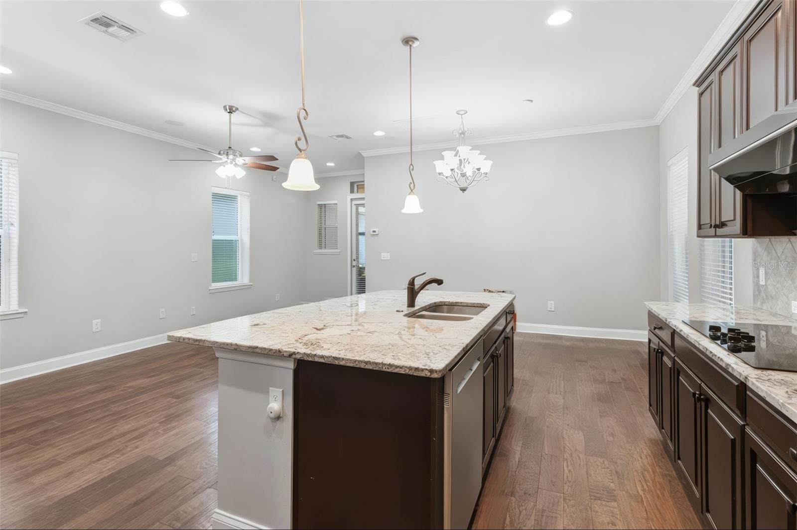 8905 LAUREATE BOULEVARD, Orlando, FL 32827