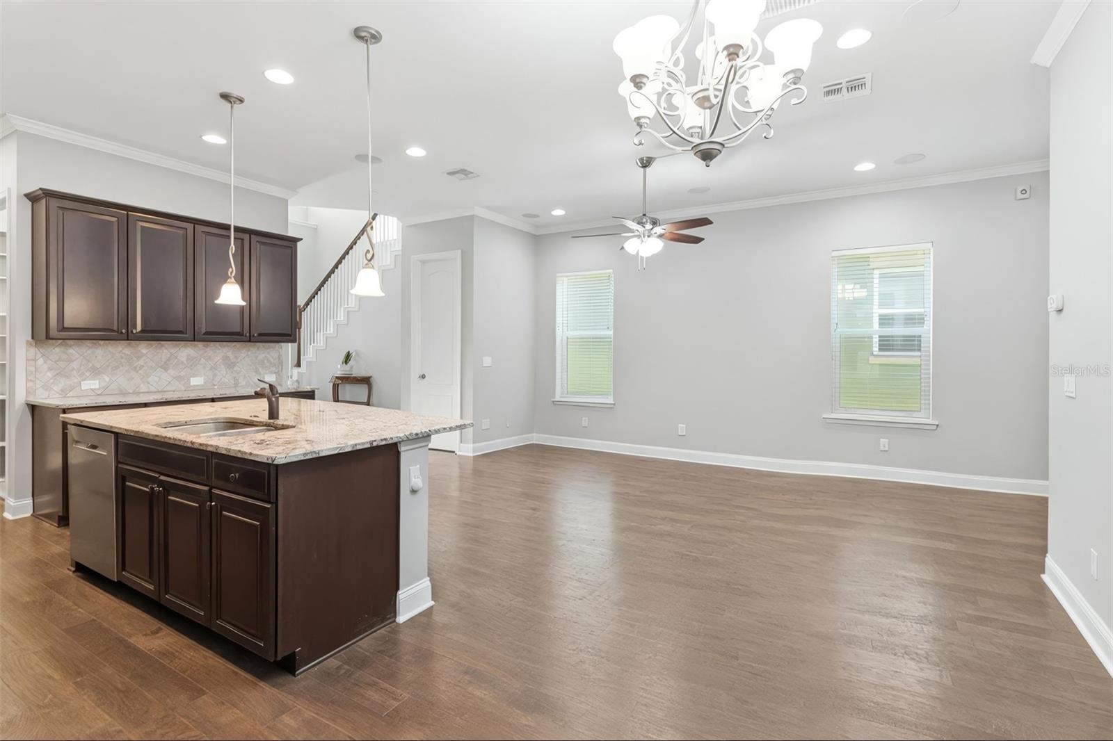8905 LAUREATE BOULEVARD, Orlando, FL 32827