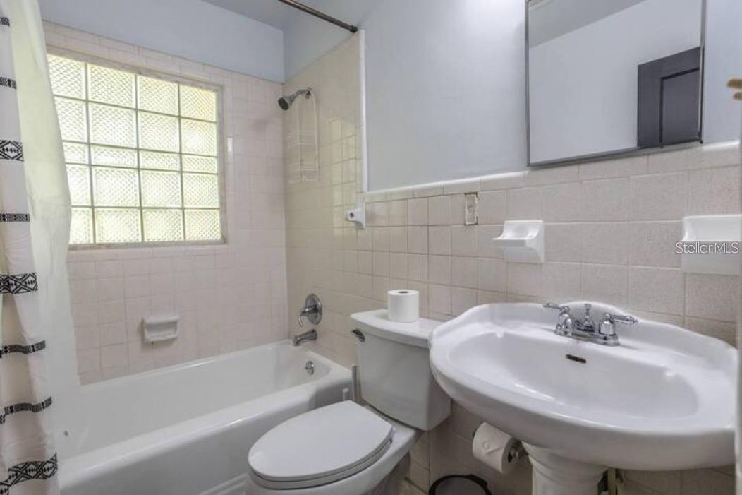 3120 PEEL AVENUE, Orlando, FL 32806