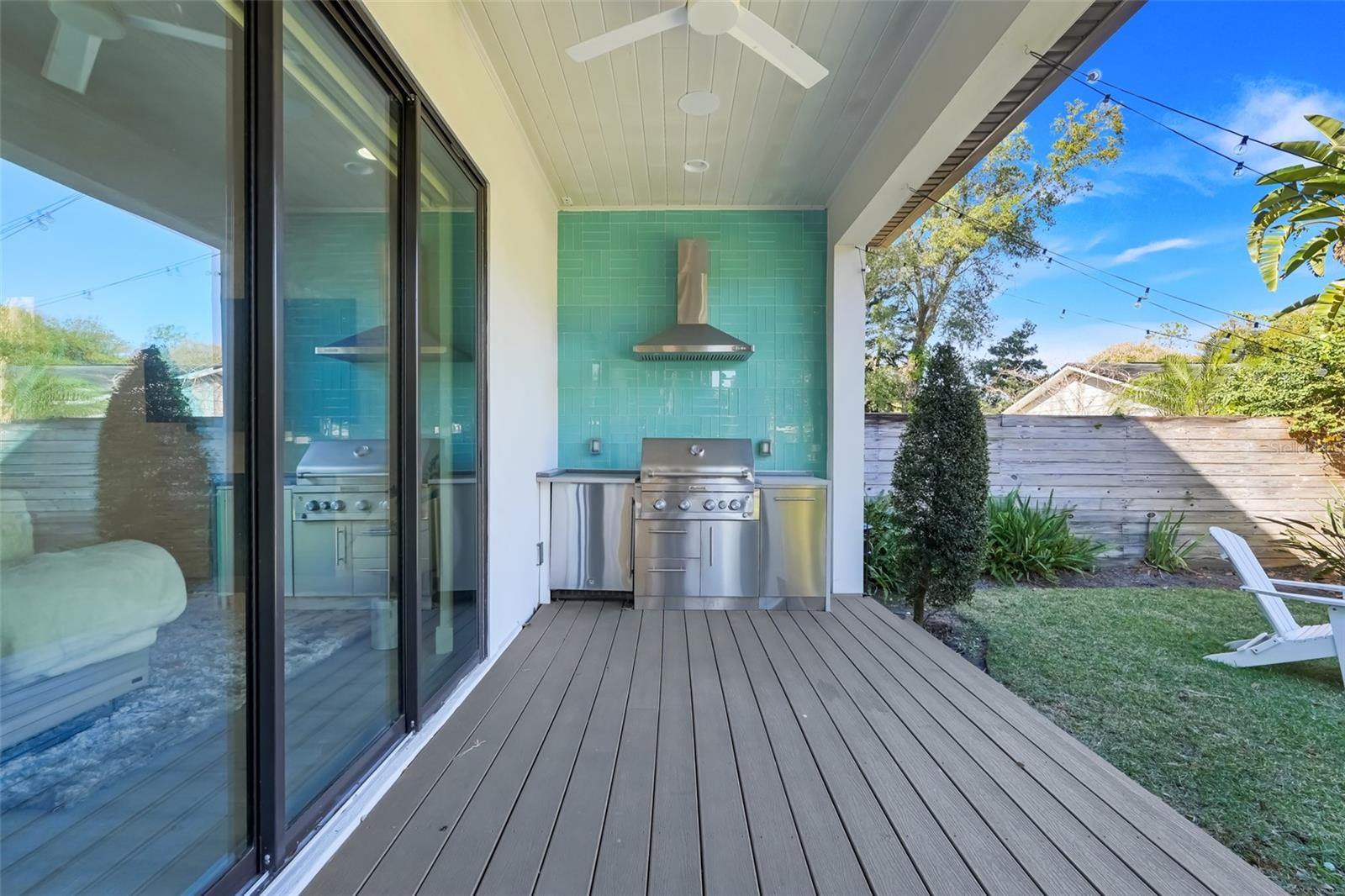 Outdoor Kitchen
