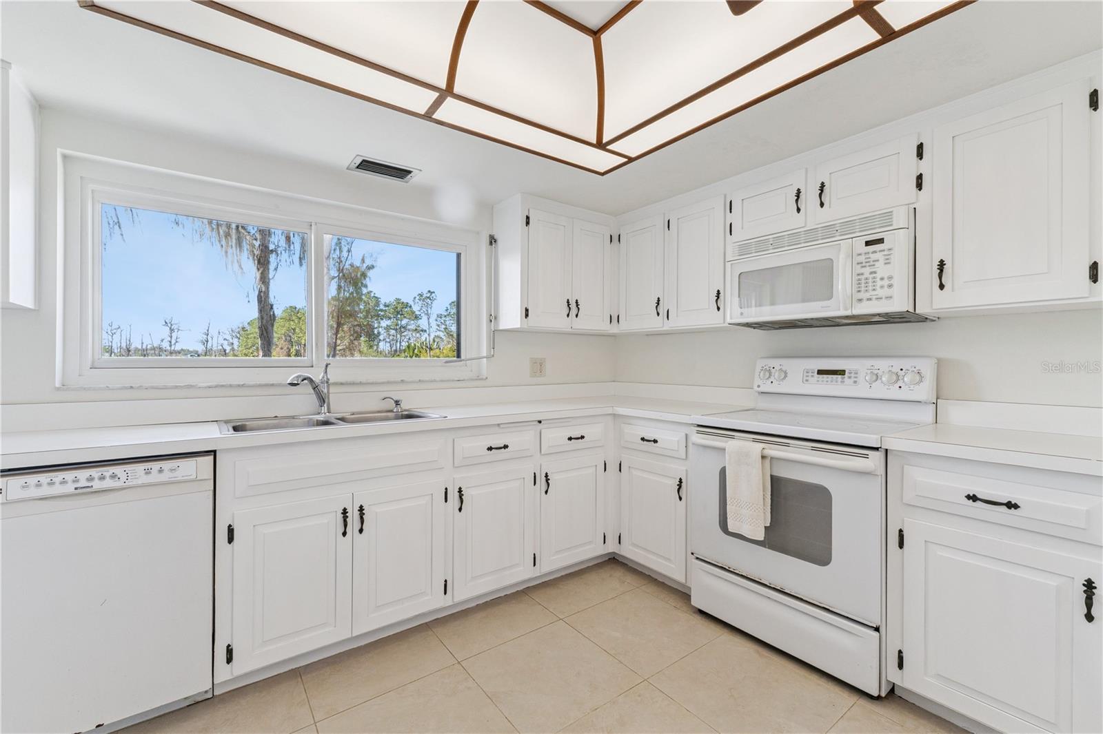 6204 MASTERS BOULEVARD, #202, Orlando, FL 32819