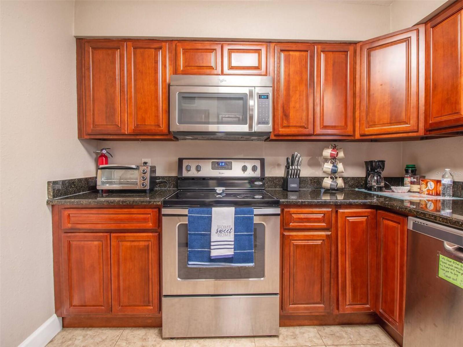1245 CATALPA LANE, Orlando, FL 32806 1245 CATALPA LANE, Orlando, FL 32806