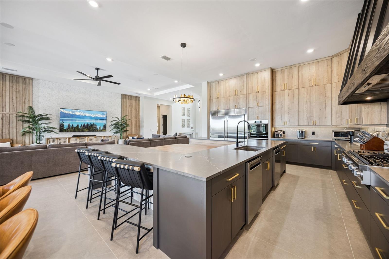 805 GOLDEN BEAR DRIVE, Reunion, FL 34747